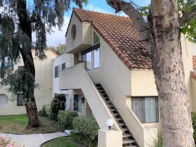 Main picture of 363 N Melrose Dr