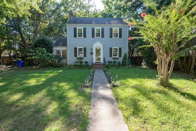 Main picture of 7605 Major Ave