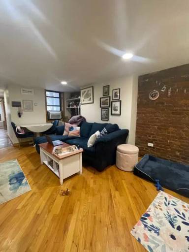 Main picture of 126 E. 7th