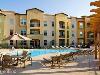 Main picture of Park Place Condo
