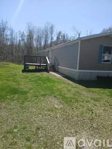 Main picture of 98 Leasch Loop