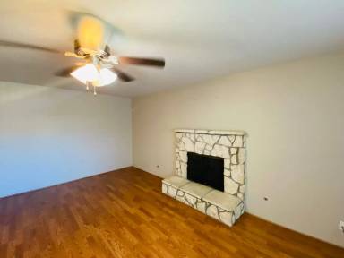 Main picture of 1802 Hillview Dr