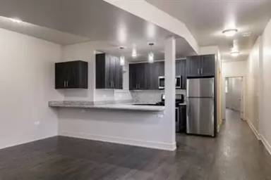 Main picture of 1348 S Karlov Ave