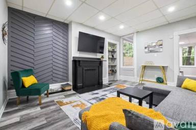 Main picture of 535 Gross St