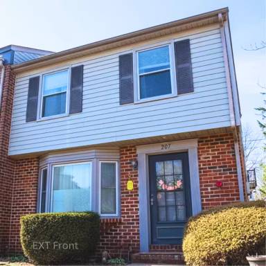 Main picture of 207 Wakefield Pl