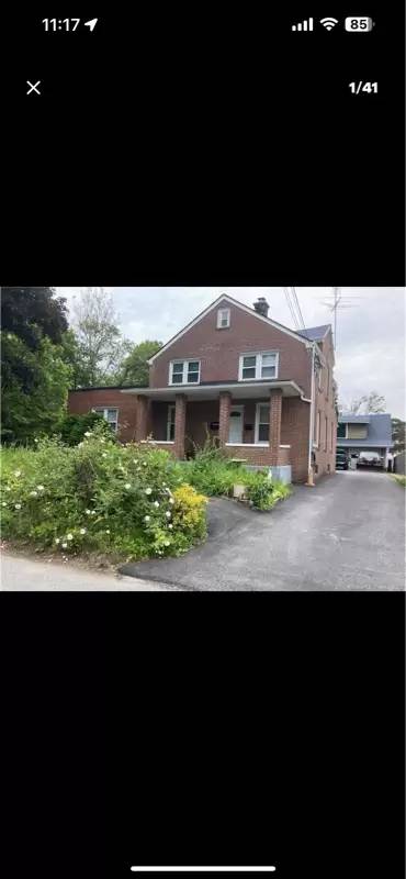 Main picture of 24 Lawn St