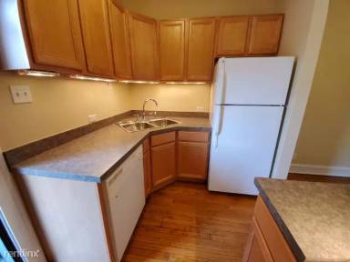 Main picture of 5544 N Glenwood Ave