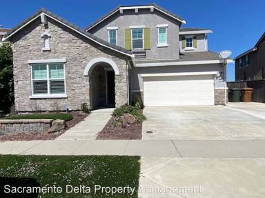 Main picture of 806 Marina Grande Way