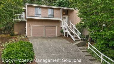 Main picture of 4613 146th Pl SE