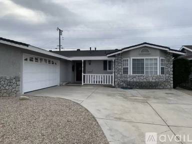 Main picture of 6732 Anthony Ave