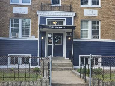 Main picture of 3325 Martin Luther King Jr Ave SE