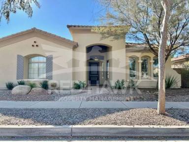 Main picture of 863 W Bluebird Dr