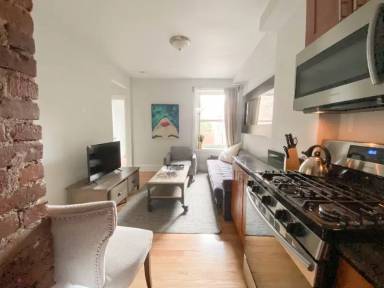 Main picture of 12 Foster St