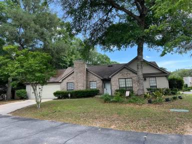 Main picture of 2605 Yarmouth Ln