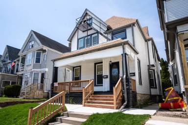 Main picture of 2529-29A N Murray Ave