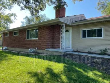 Main picture of 8221 Sunburst Dr