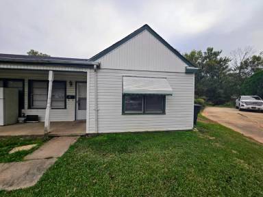 Main picture of 116 Gary Ct