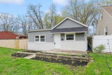 Main picture of 2707 Woodland Ave