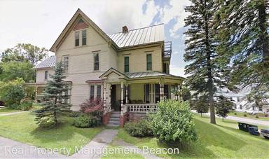 Main picture of 80 School St