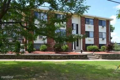 Main picture of 25 Waterman Ave