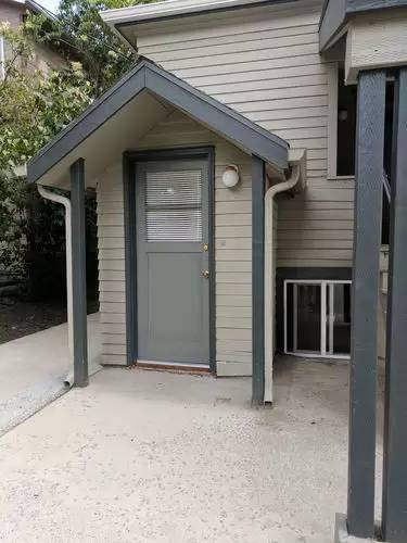 Main picture of 523 W Taylor Ave