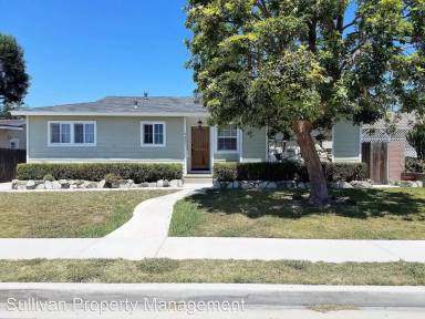 Main picture of 5621 Rochelle Ave