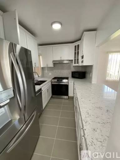 Main picture of 4412 1/2 Prospect Ave