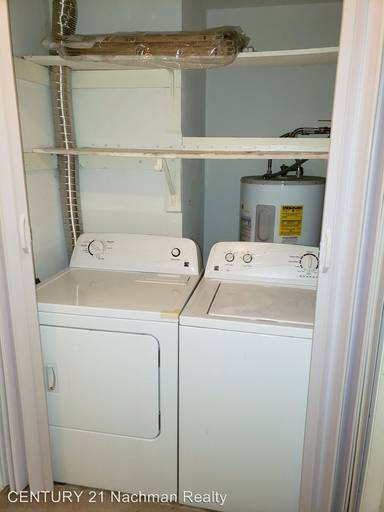 Main picture of 5328 Tuttle Creek Ct