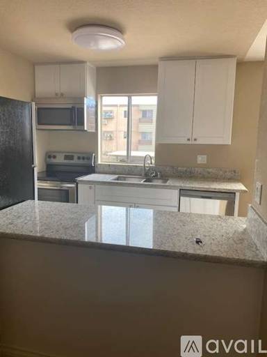 Main picture of 3142 Midway Dr