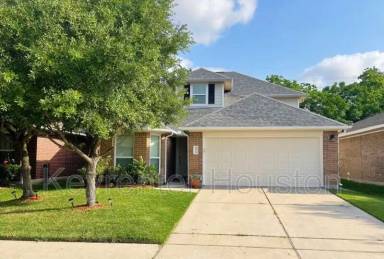 Main picture of 8815 Lyndonnille Falls Ln