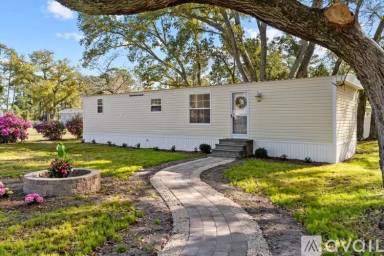 Main picture of 1864 W Long Acres Dr SW