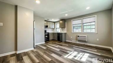 Main picture of 600 Walnut Ln