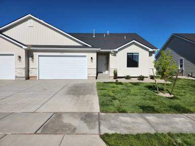 Main picture of 3429 Wallace Way