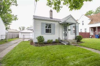 Main picture of 320 Somerset St