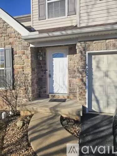 Main picture of 585 Thomas Armor Dr