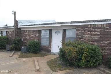Main picture of 3112 8th Ave