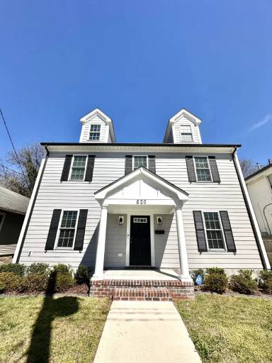 Main picture of 620 W 27th St