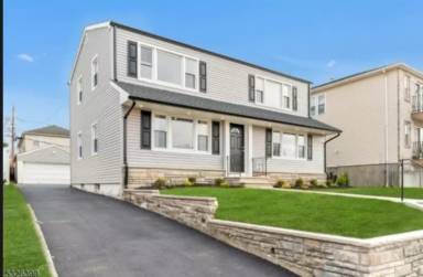 Main picture of 186 Eppirt St