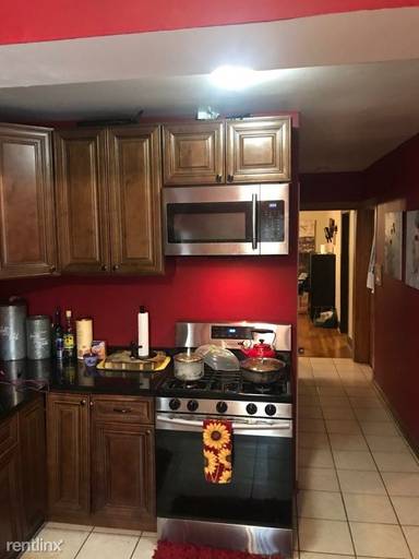 Main picture of 2044 W Birchwood Ave