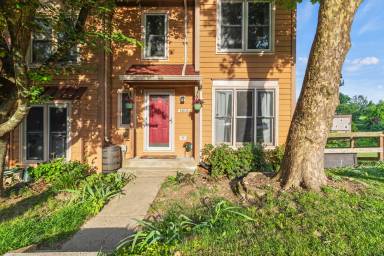 Main picture of 6608 E Beach Dr