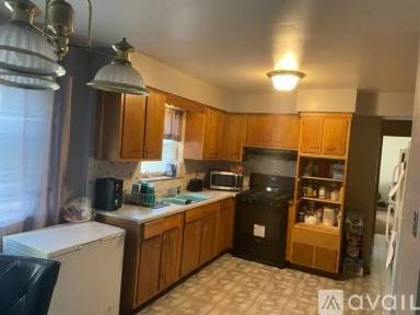Main picture of 4400 Saint Charles Rd