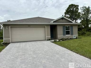 Main picture of 5014 NE Tradewinds Cir