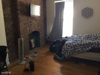 Main picture of 35 West 65th St