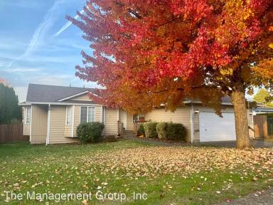 Main picture of 12808 NE 44th St