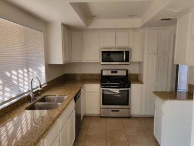 Main picture of 10962 Stonehenge Pl