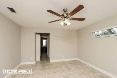 Main picture of 3241 Fresno Ave SE