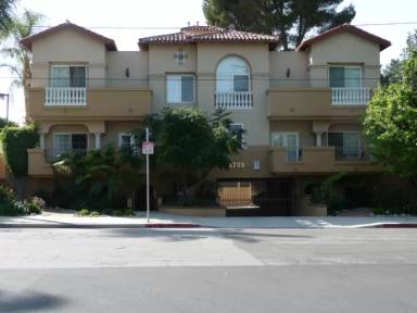Main picture of 4735 Gloria Ave