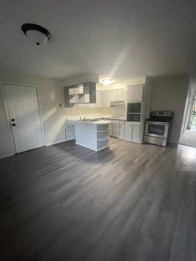 Main picture of 1464 Richmond Ave