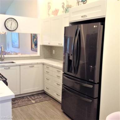 Main picture of 7682 Tahiti Ln