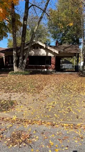 Main picture of 1940 Snowden Ave